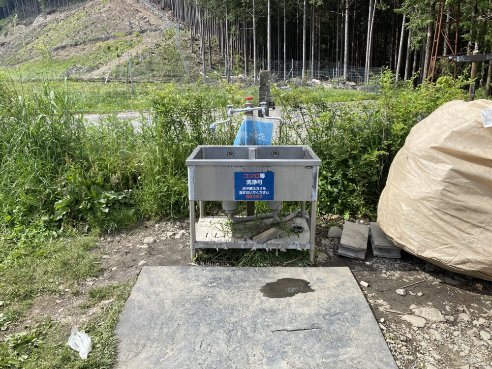 ふもとっぱらコンロ水場